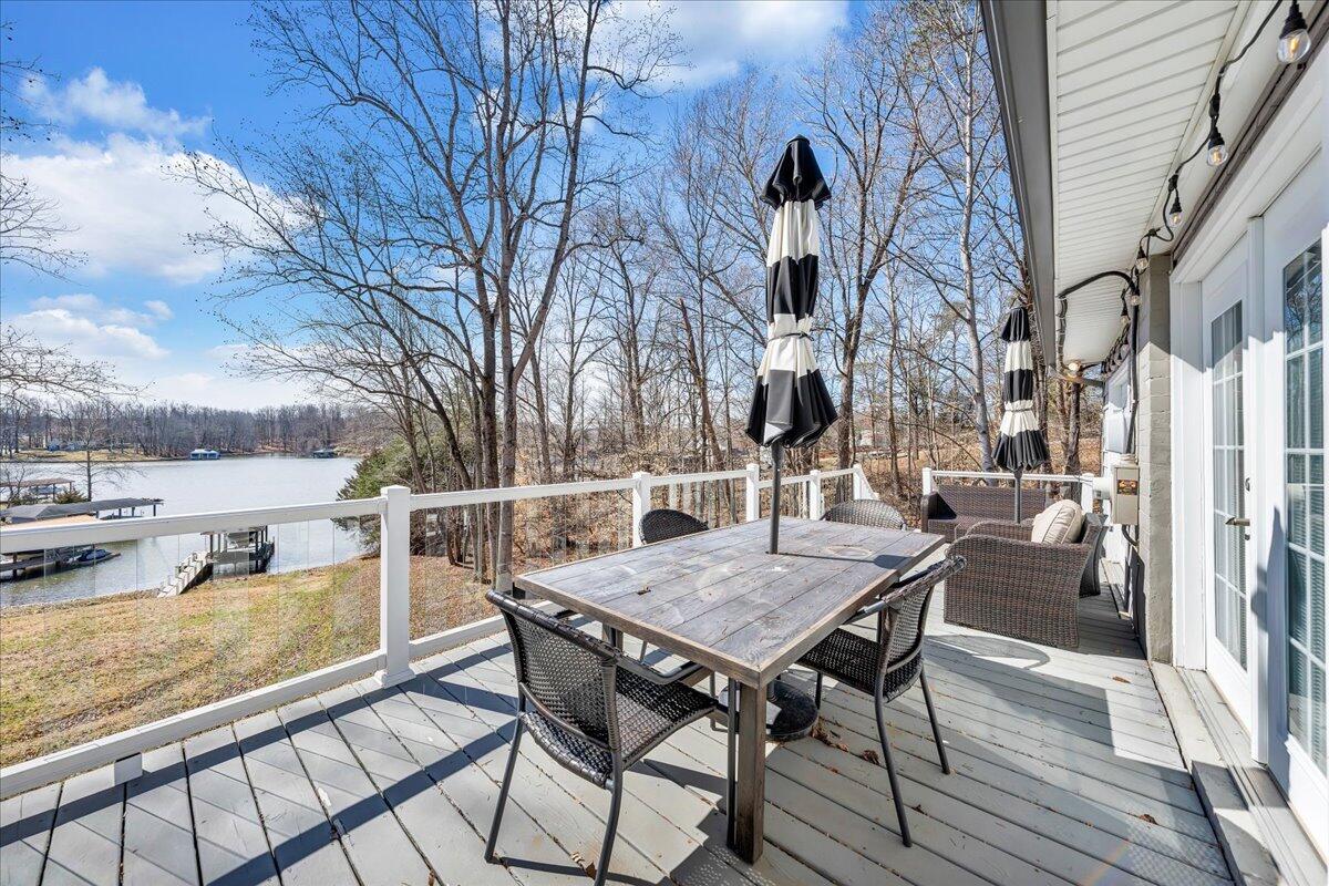 153 Spence RD