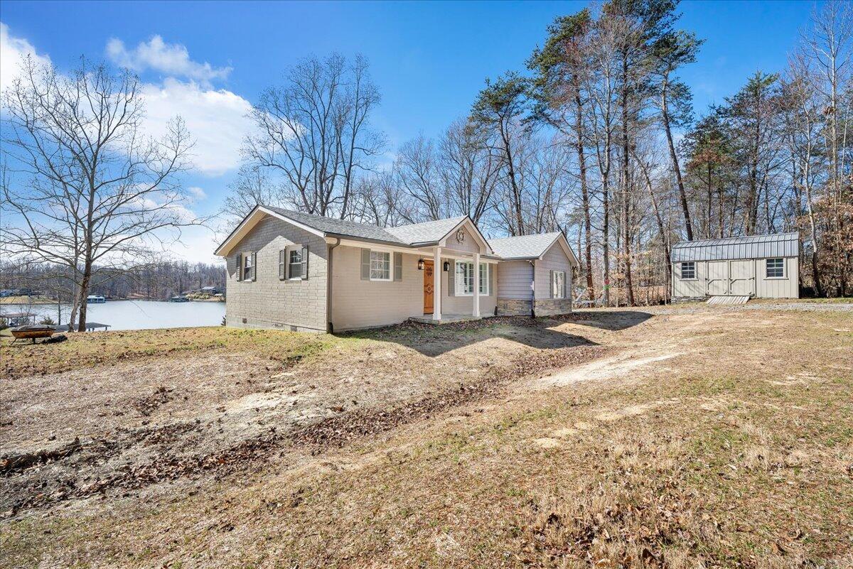 153 Spence RD