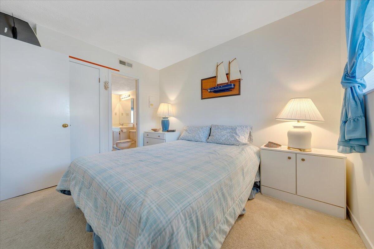1089 Bluewater DR Unit: 306