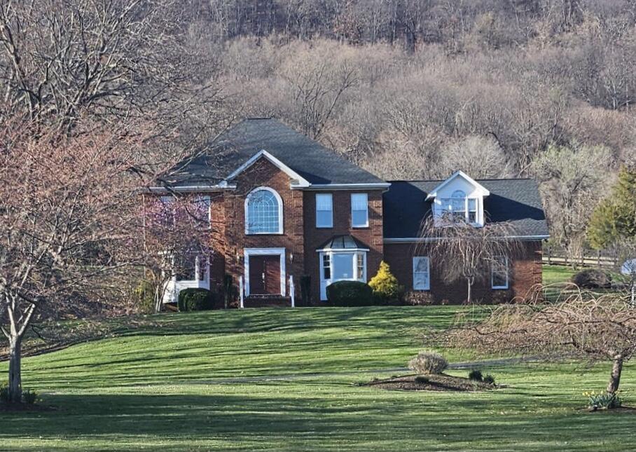 2010 Mountain View RD