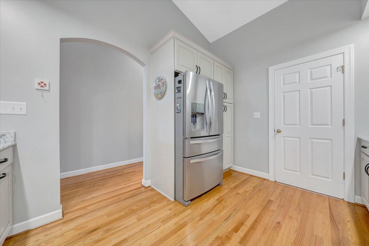 415 Heather LN