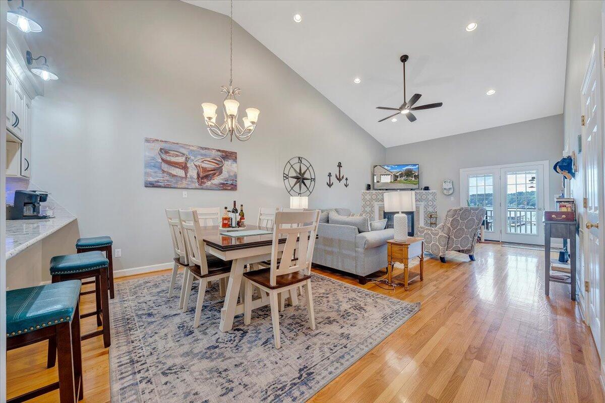 415 Heather LN