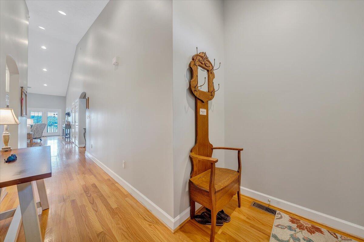 415 Heather LN