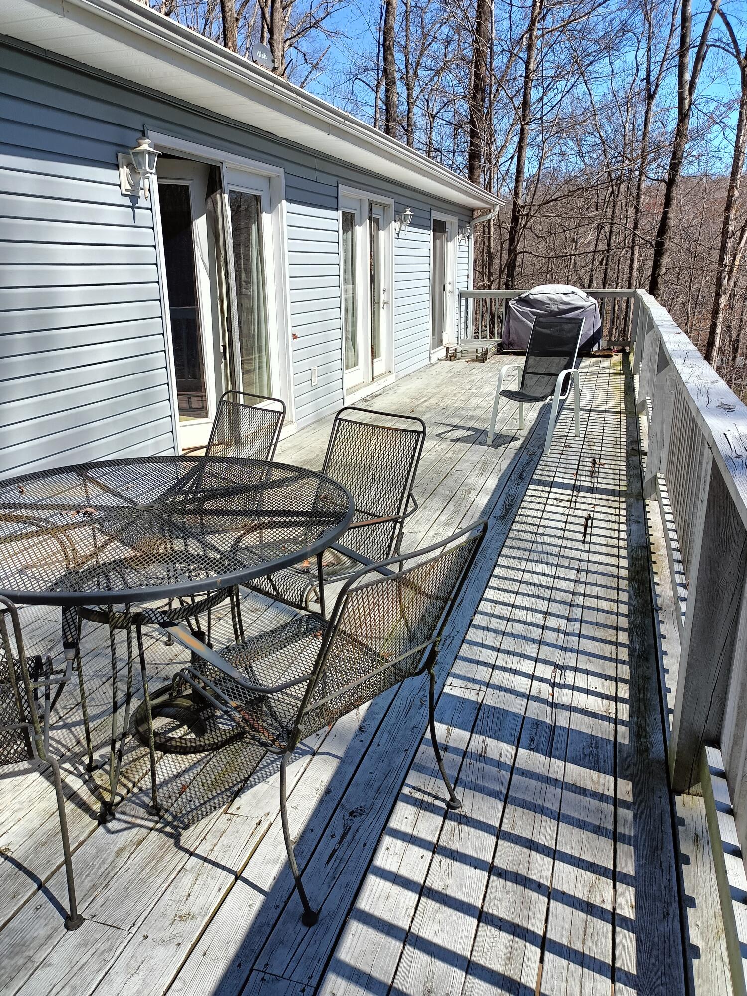 111 Plainfield CT