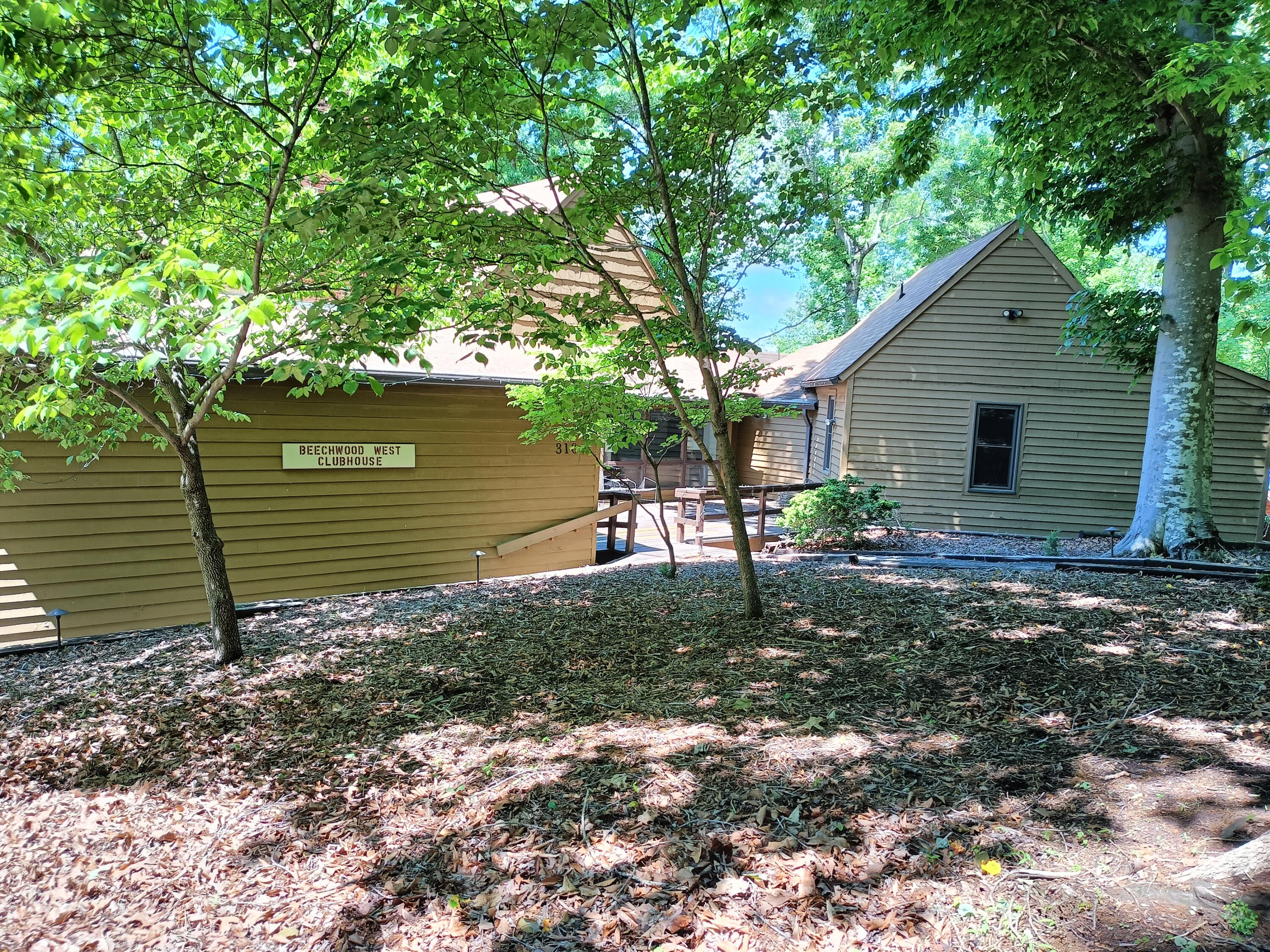 111 Plainfield CT