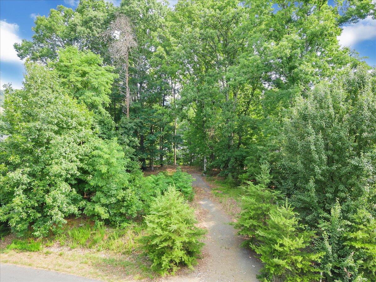Lot 33 STILLWATER DR