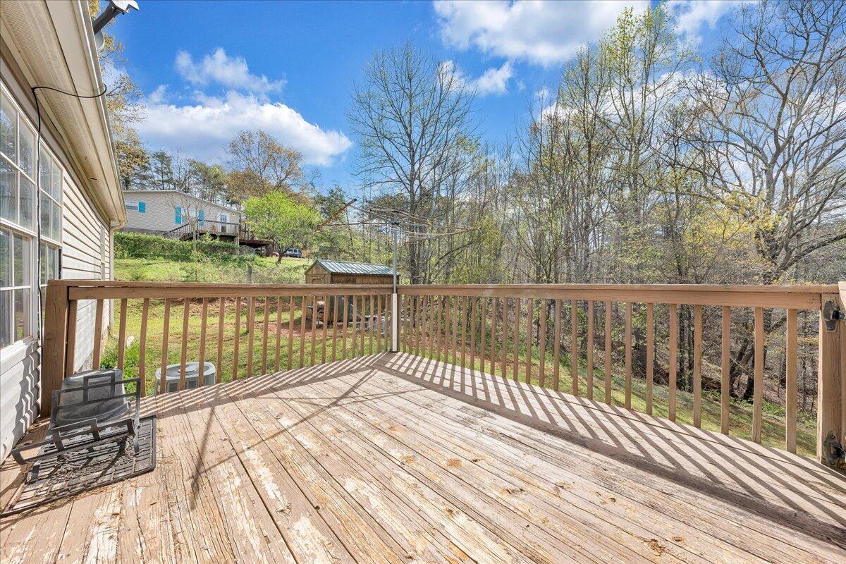 25 Tolley RD