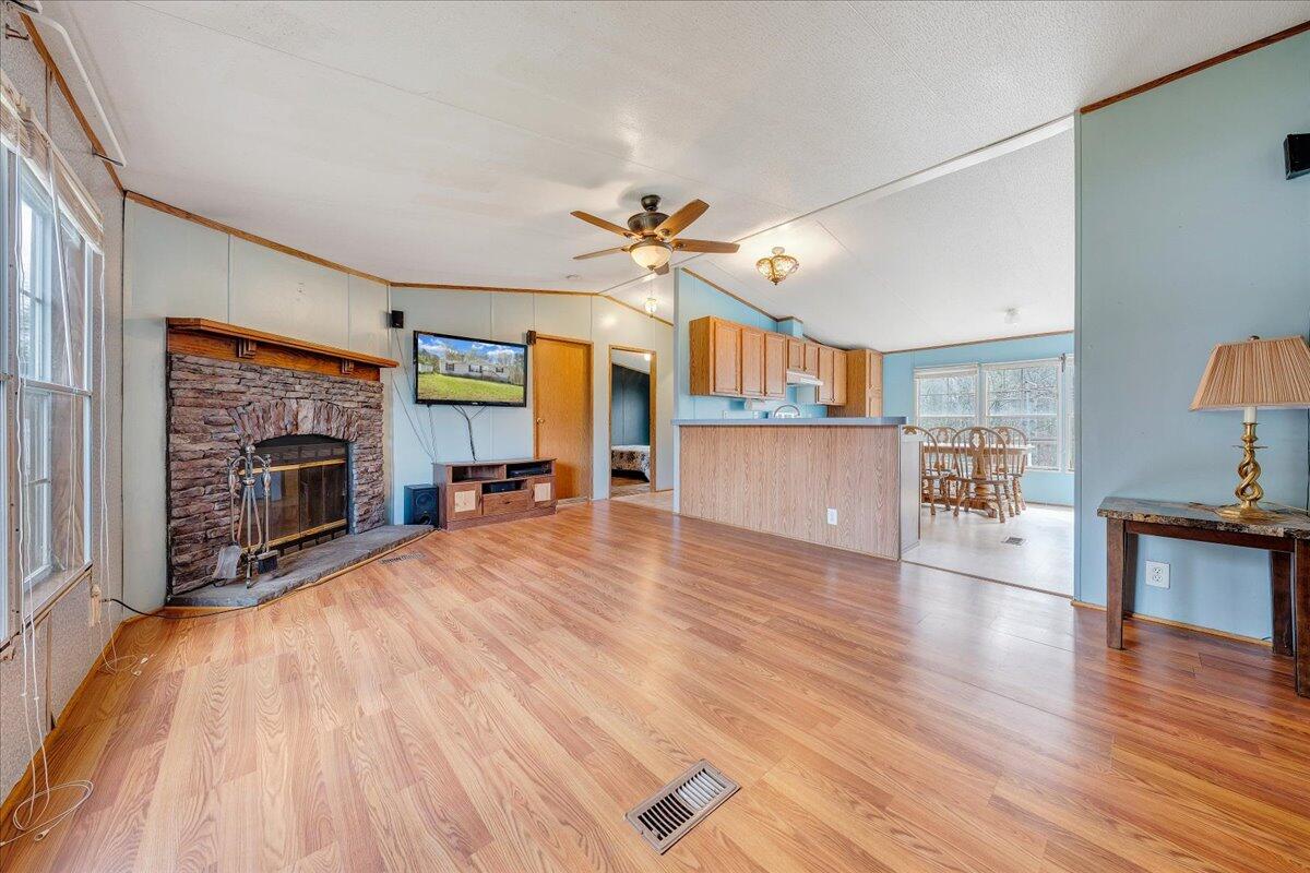 25 Tolley RD