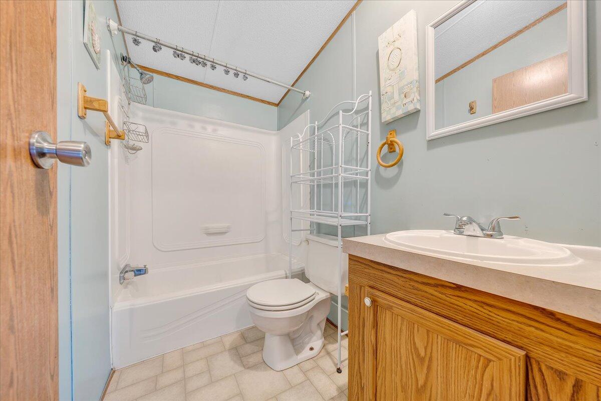 25 Tolley RD