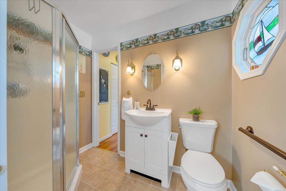 510 Reservior View DR