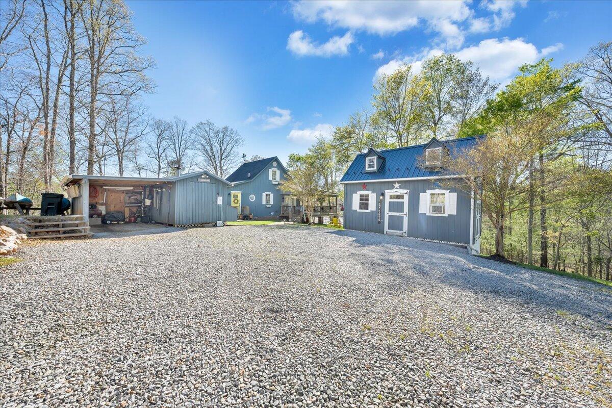510 Reservior View DR