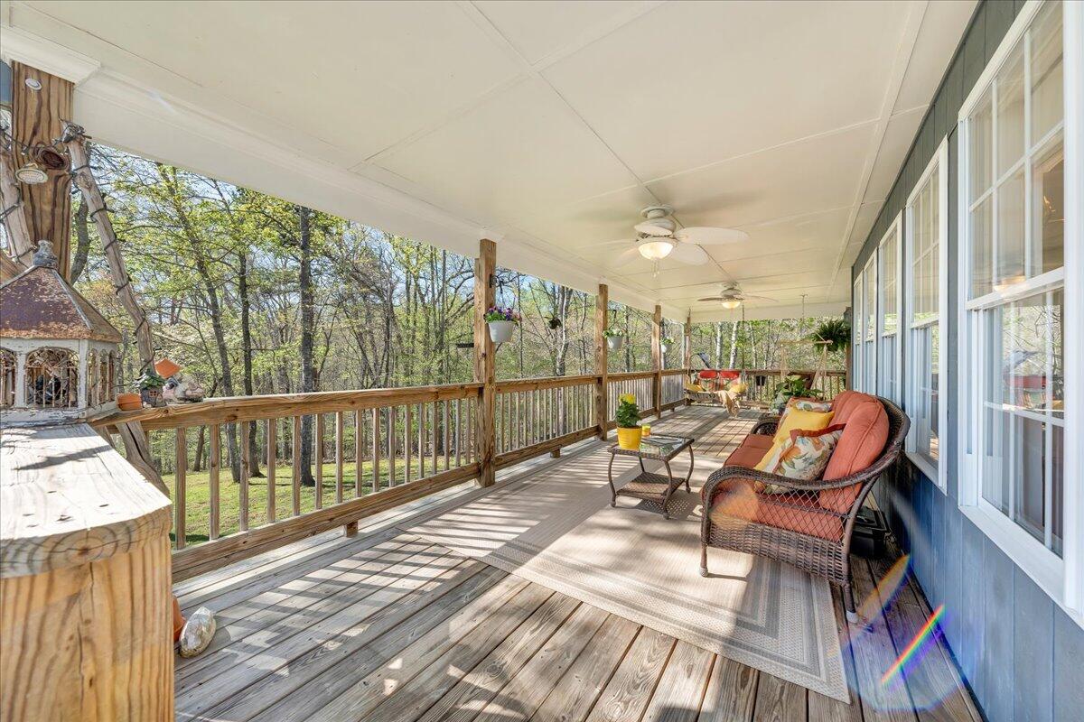 510 Reservior View DR