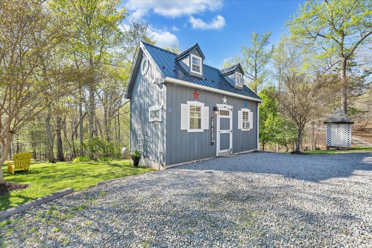 510 Reservior View DR