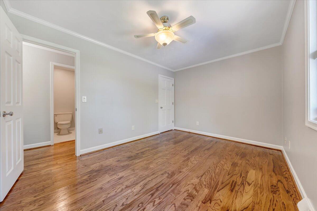 537 Houston Mines RD