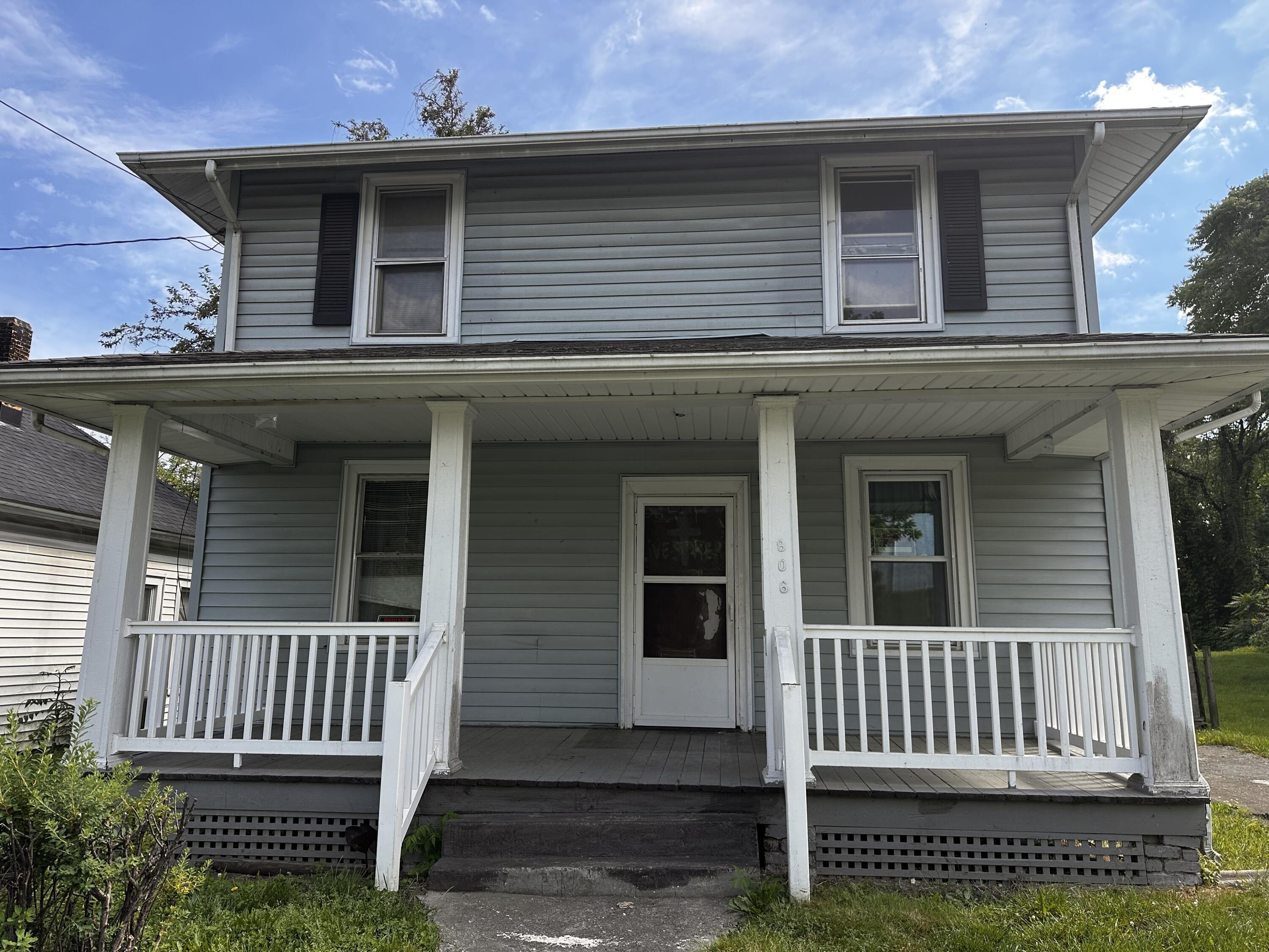 806 Rorer AVE SW