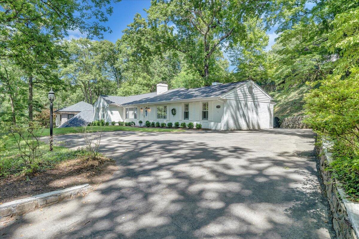 3150 West Ridge RD SW