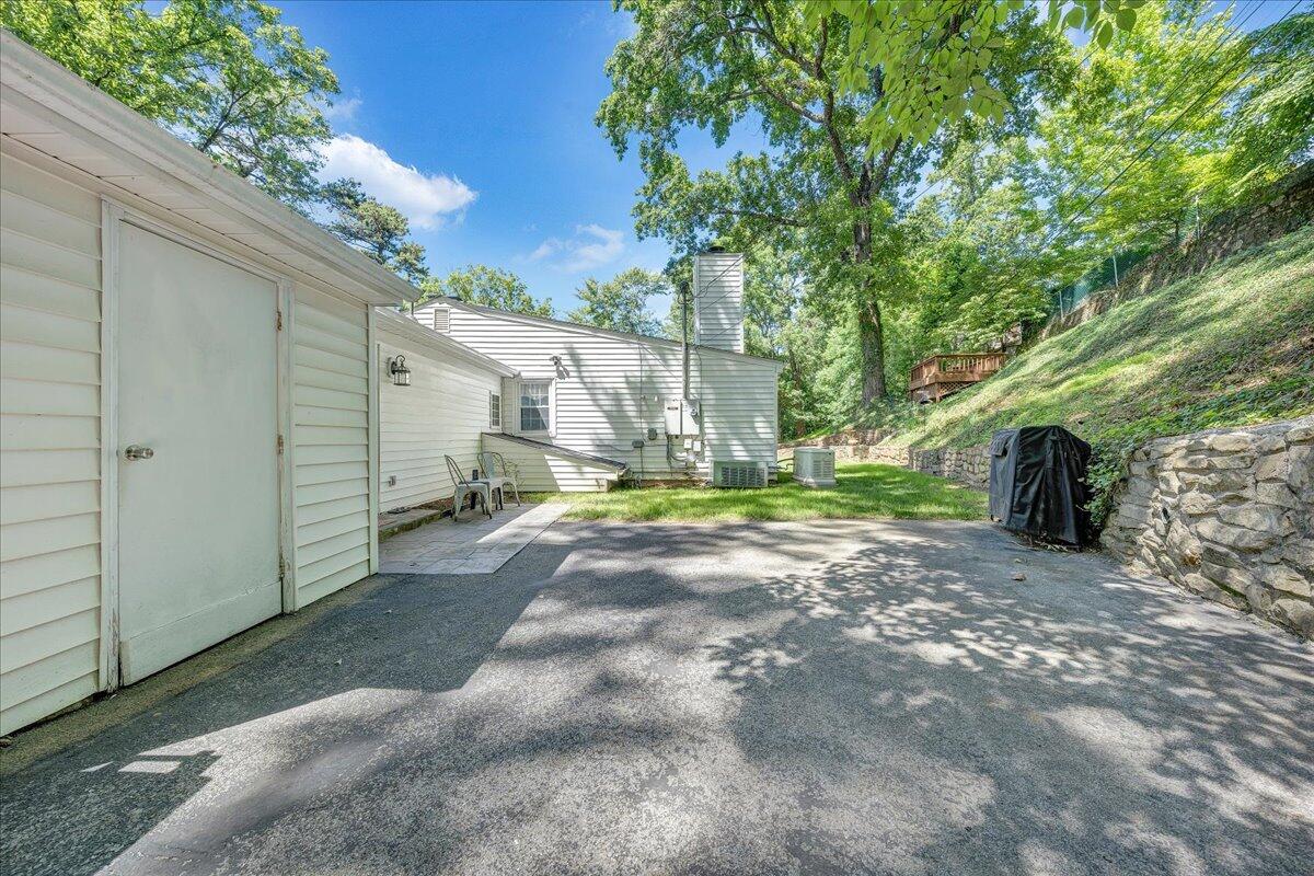 3150 West Ridge RD SW