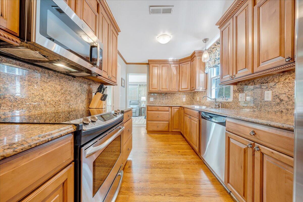 3150 West Ridge RD SW