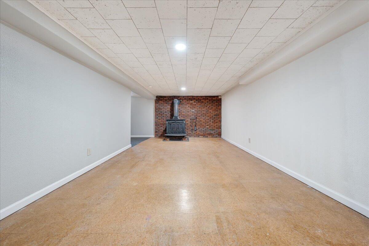 165 Hurst AVE NE