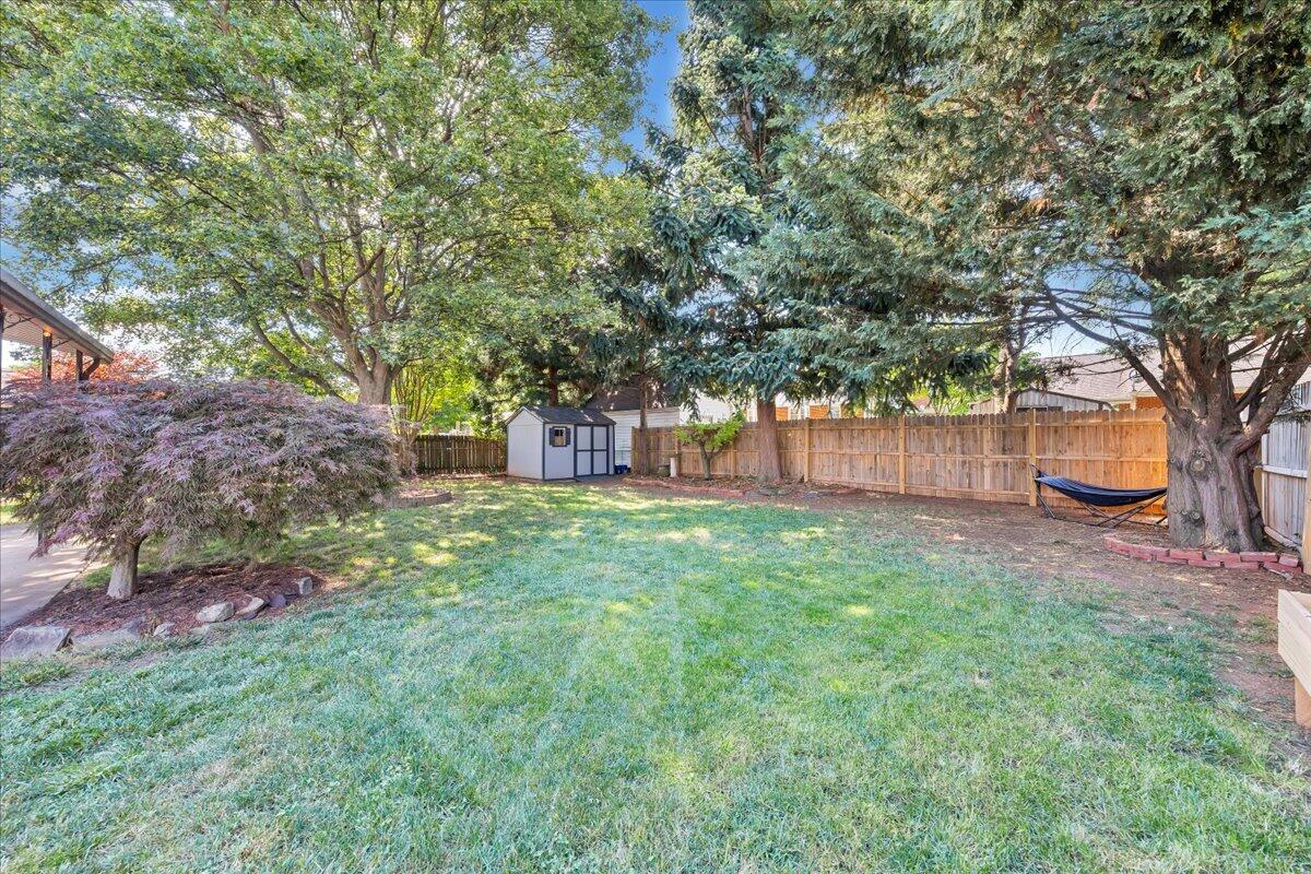 165 Hurst AVE NE