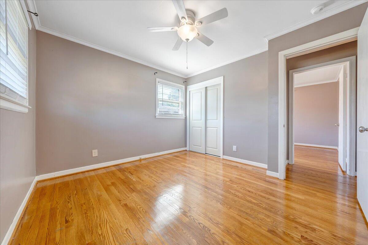 165 Hurst AVE NE