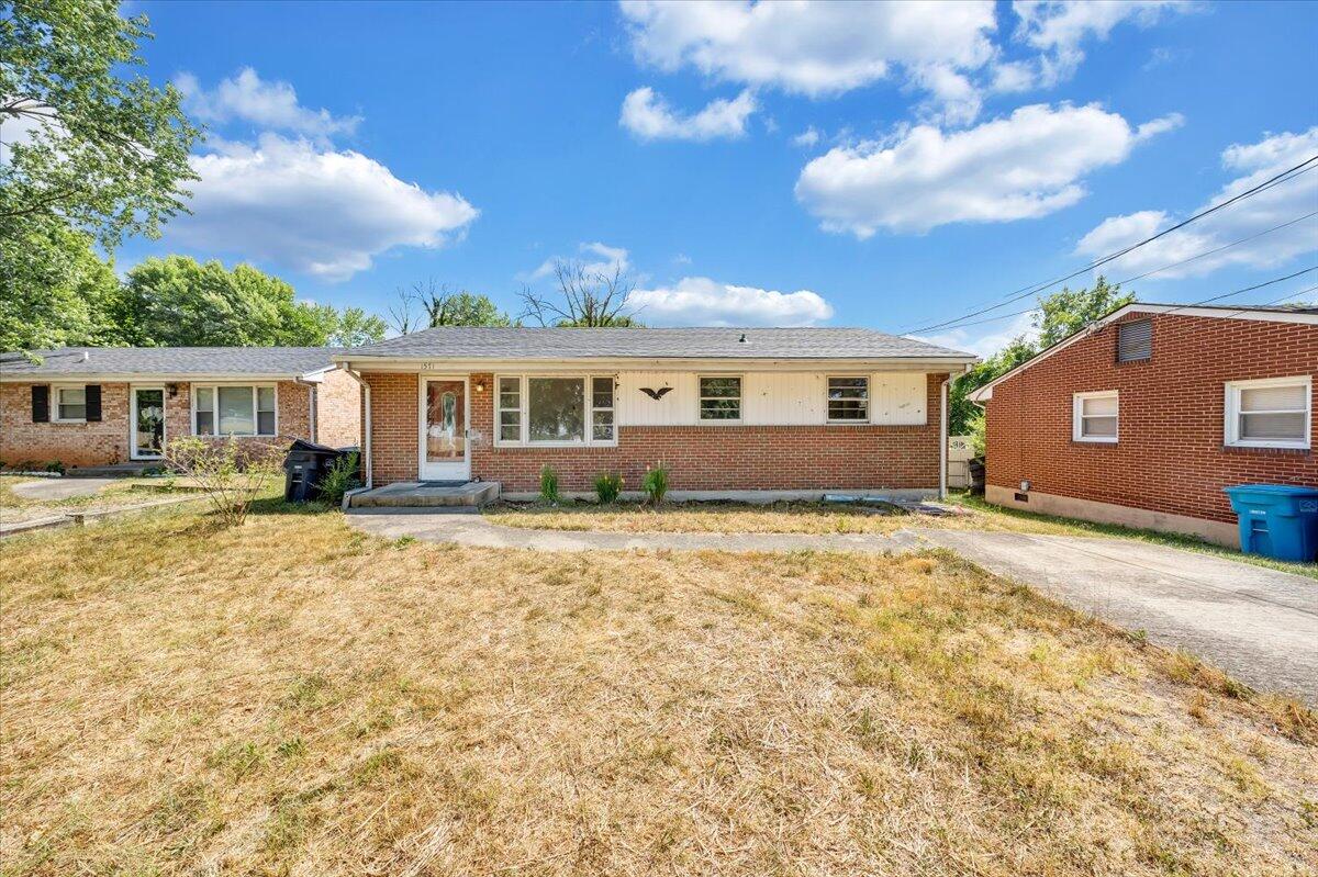 1571 Carlisle AVE SE