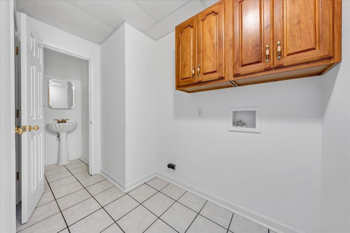 300 Egret DR