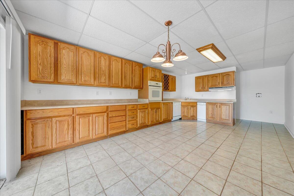 300 Egret DR