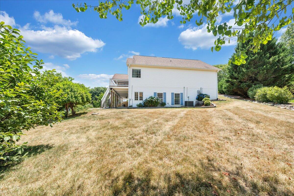 300 Egret DR
