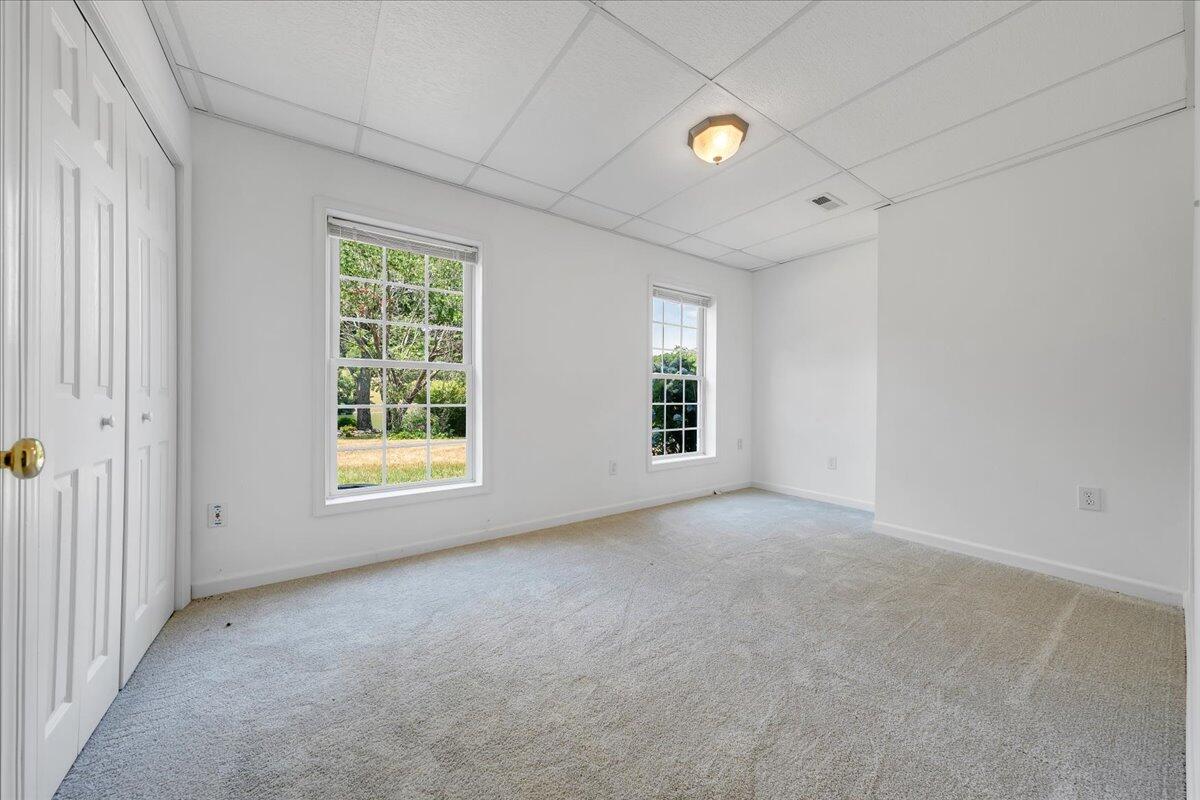 300 Egret DR