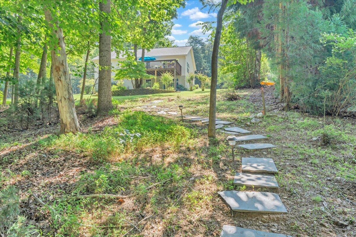 240 Fingerlake RD