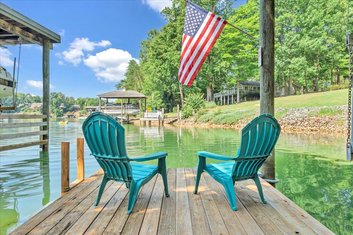 240 Fingerlake RD
