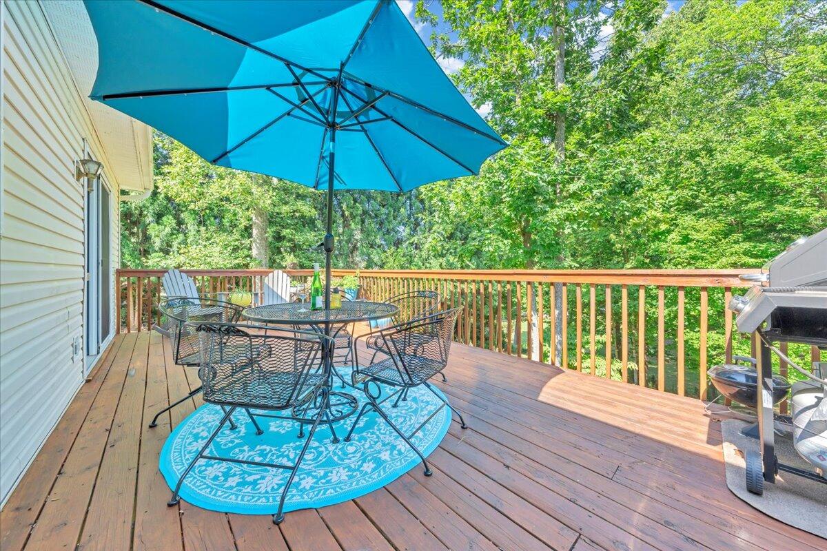 240 Fingerlake RD