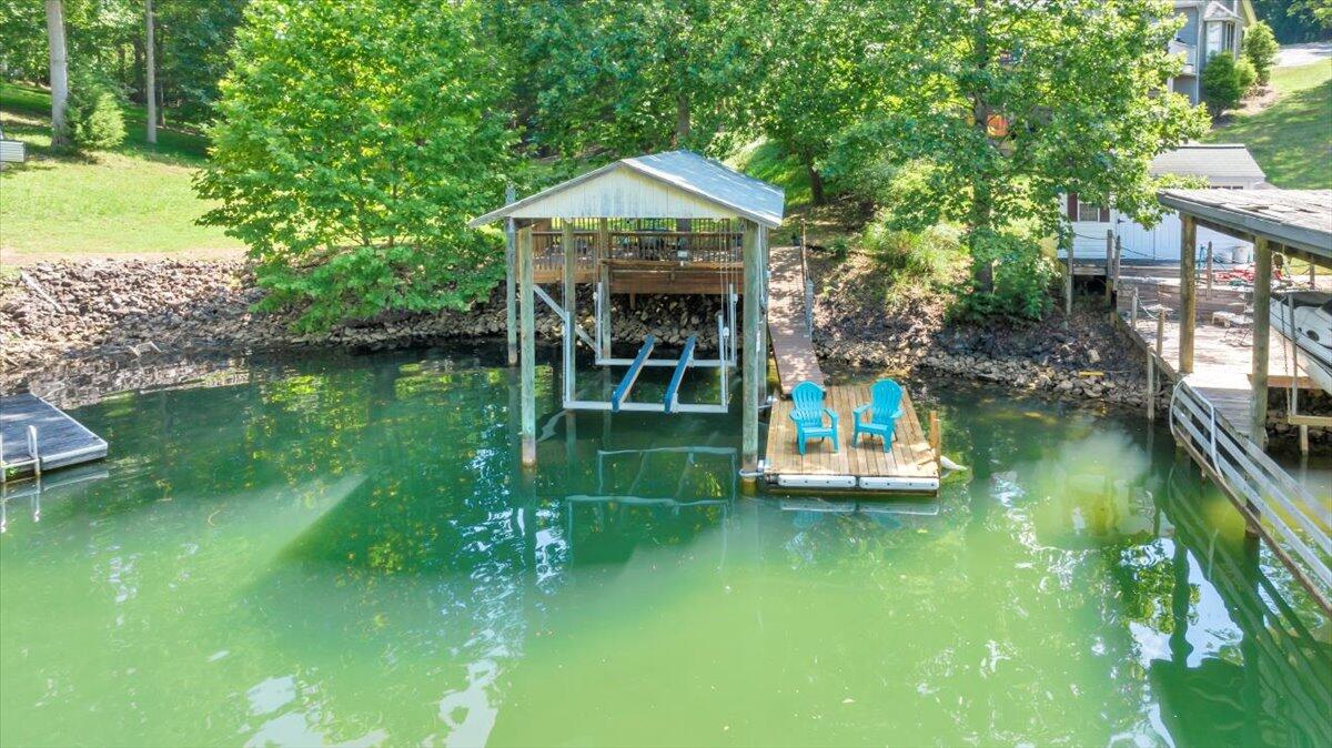 240 Fingerlake RD