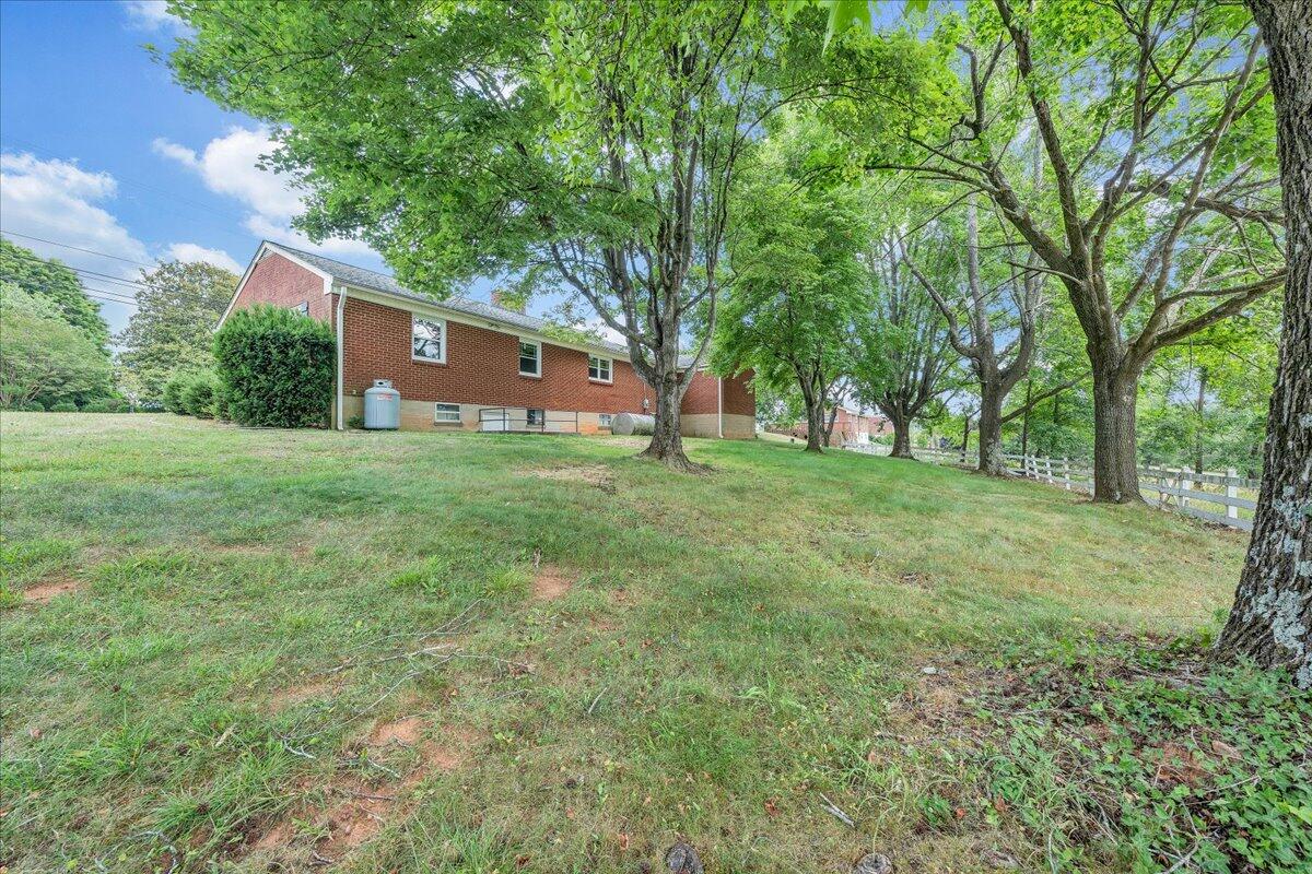 6215 Booker T Washington HWY