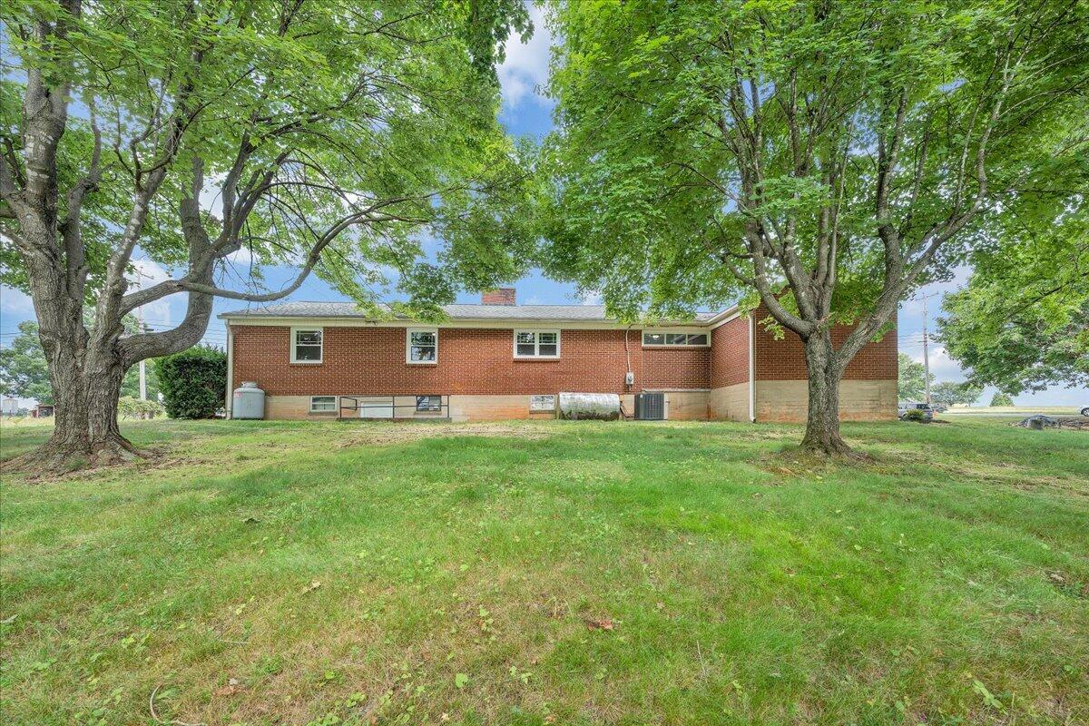 6215 Booker T Washington HWY