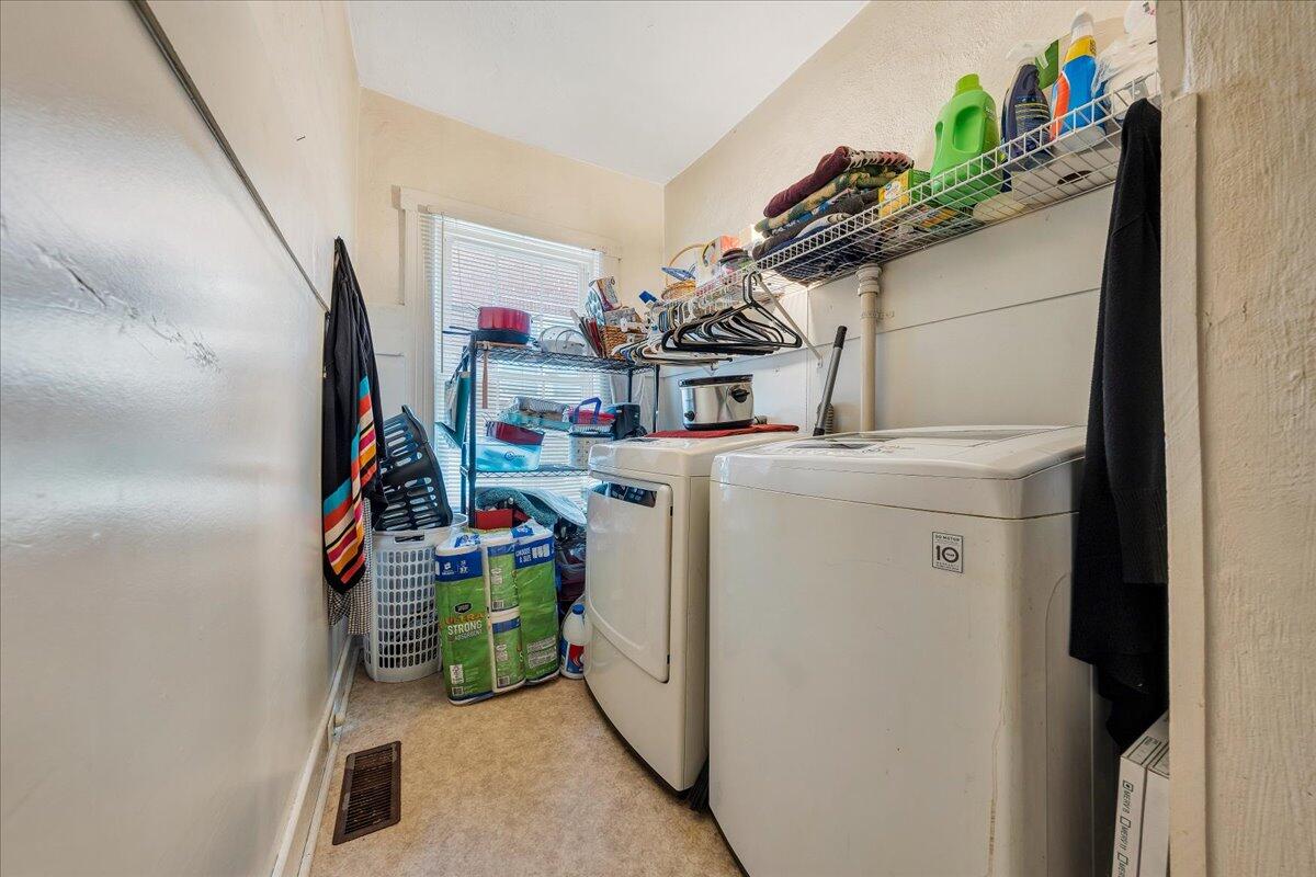 926 Penmar AVE SE