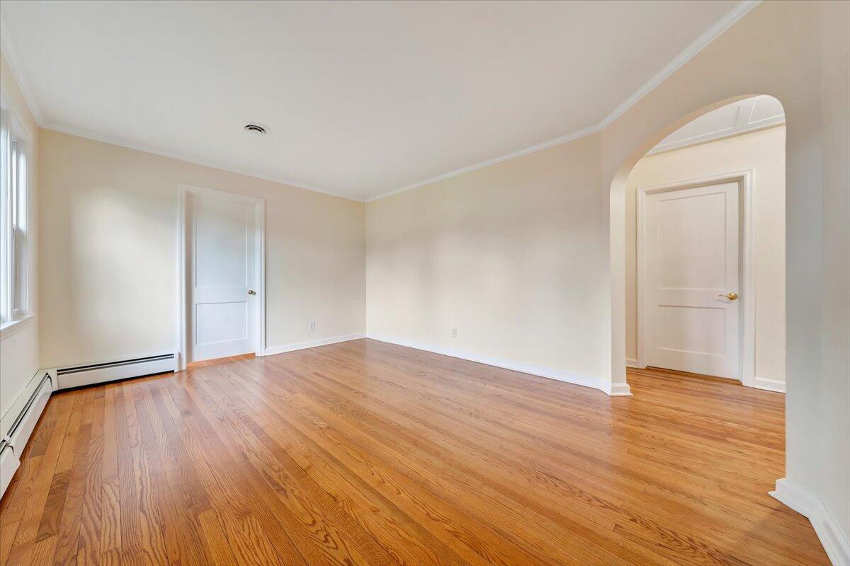 1816 Fareham RD SW