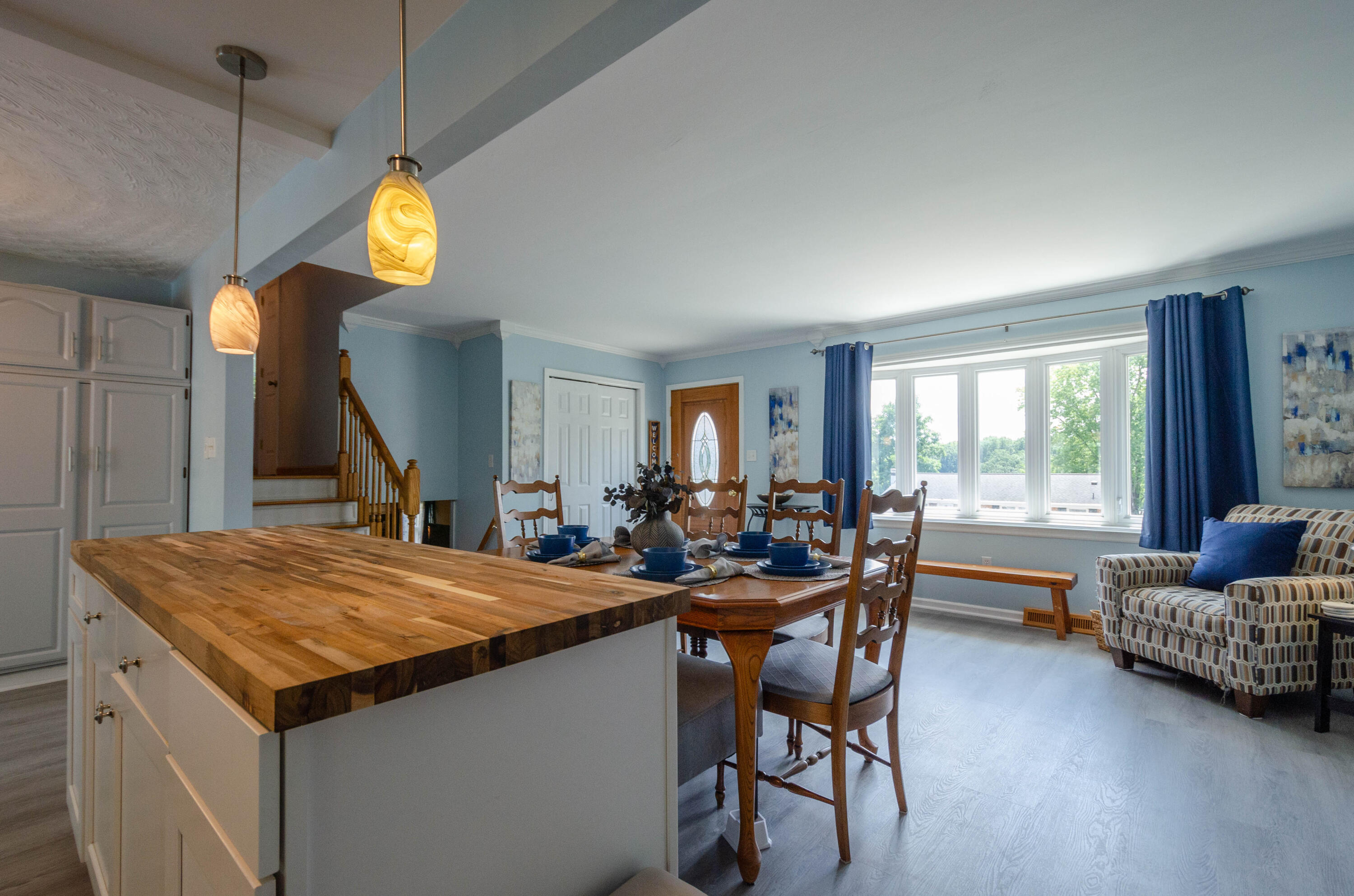 946 Estates RD SE