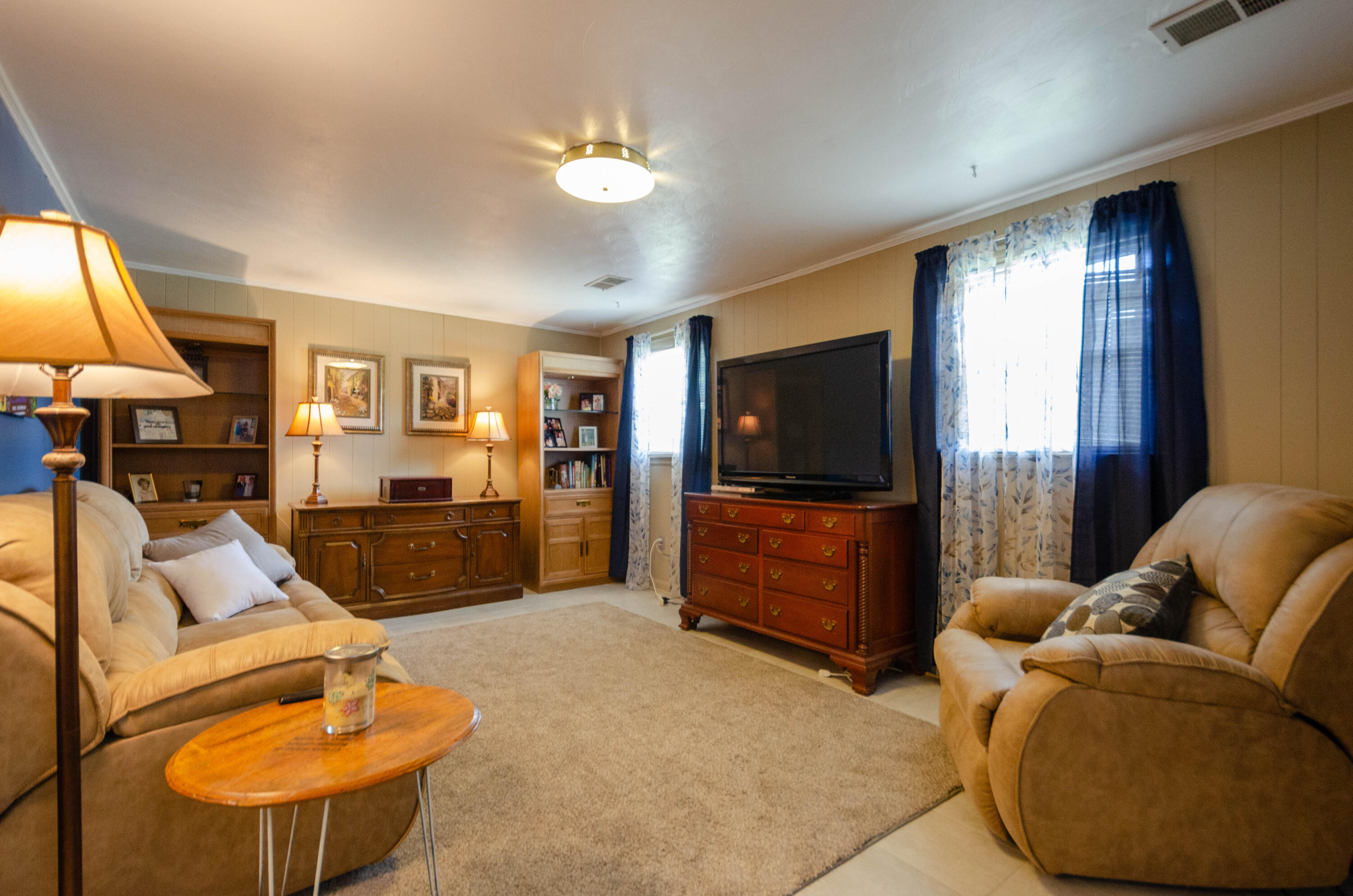 946 Estates RD SE