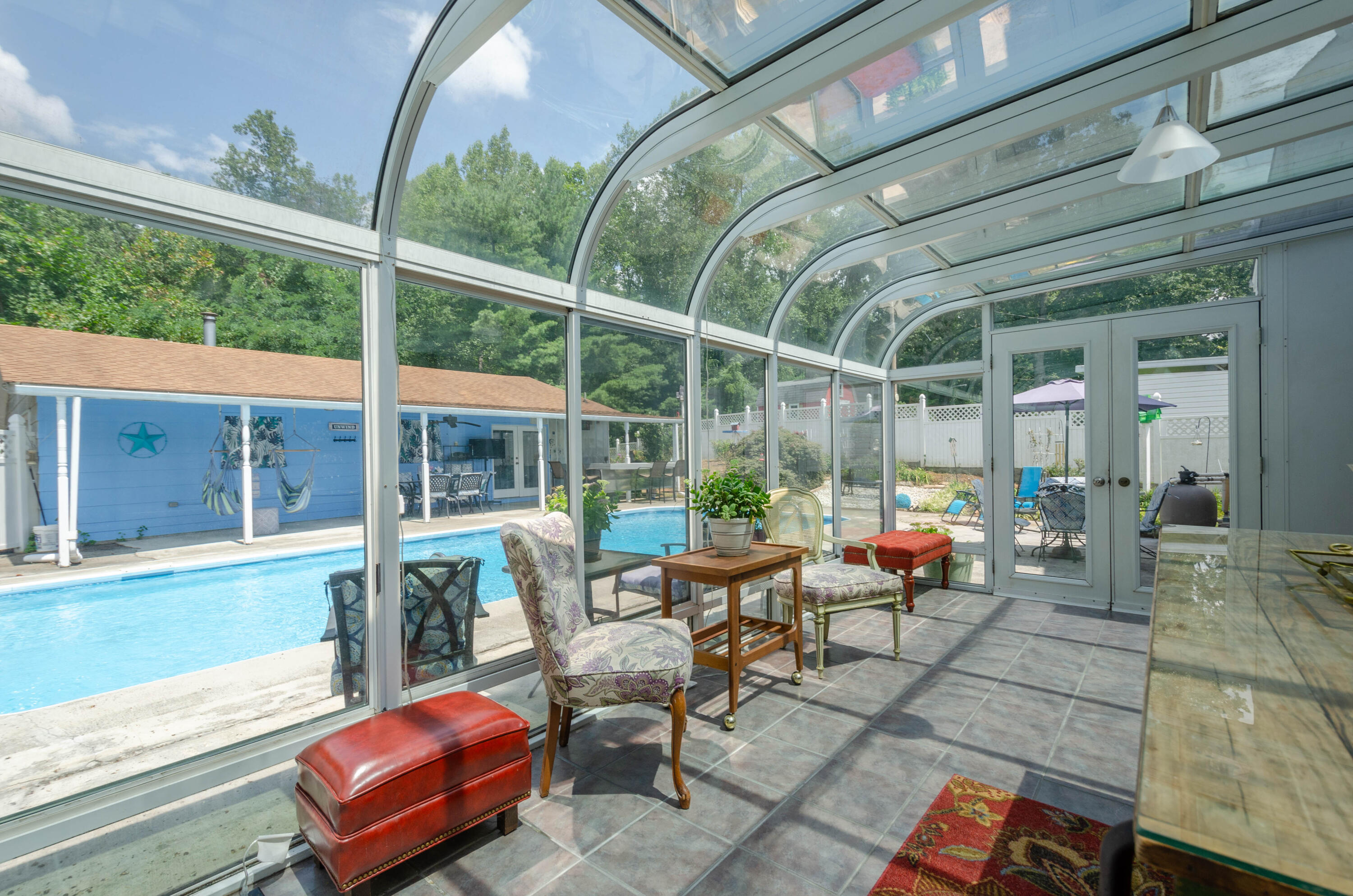 946 Estates RD SE