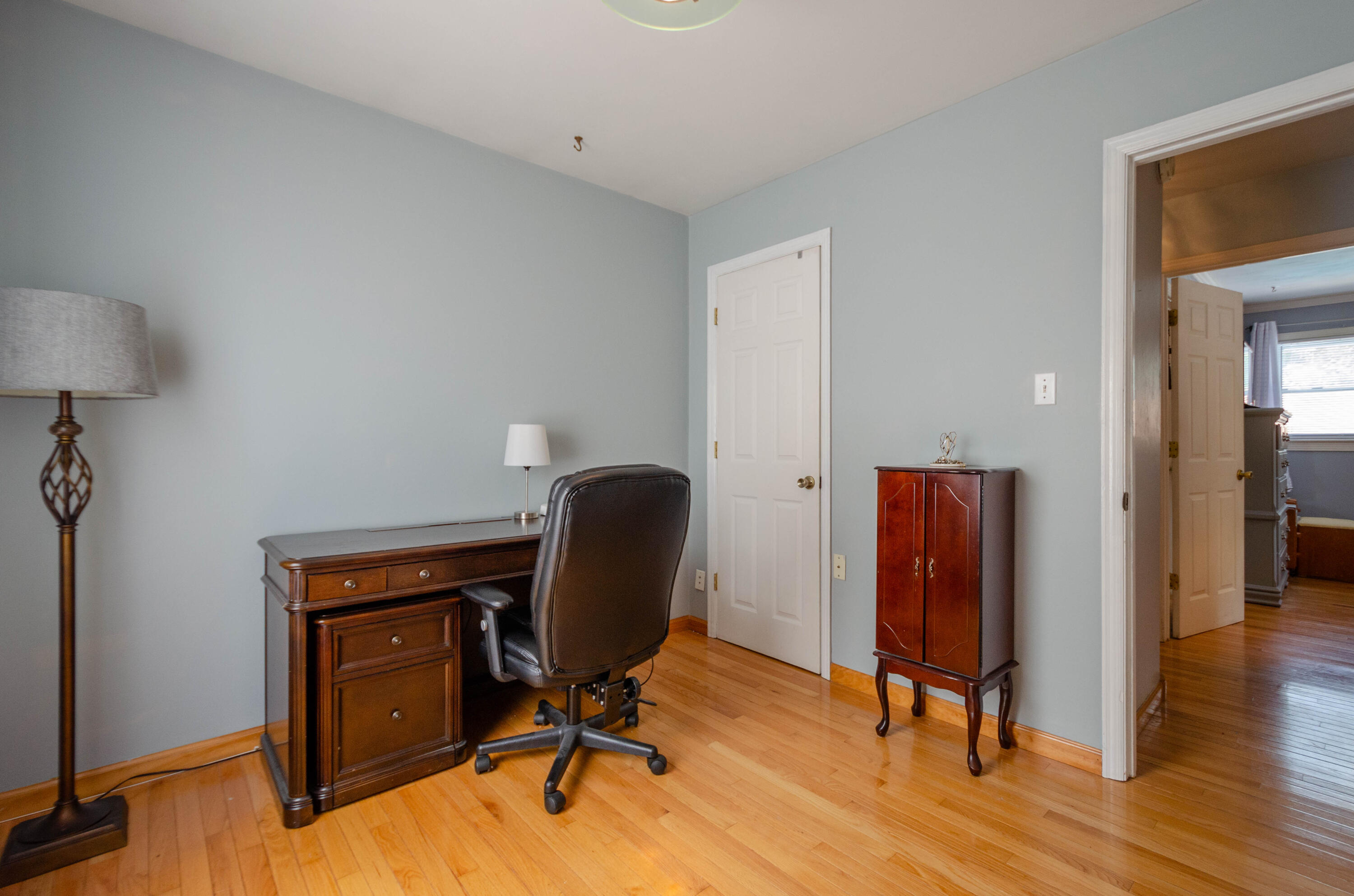 946 Estates RD SE