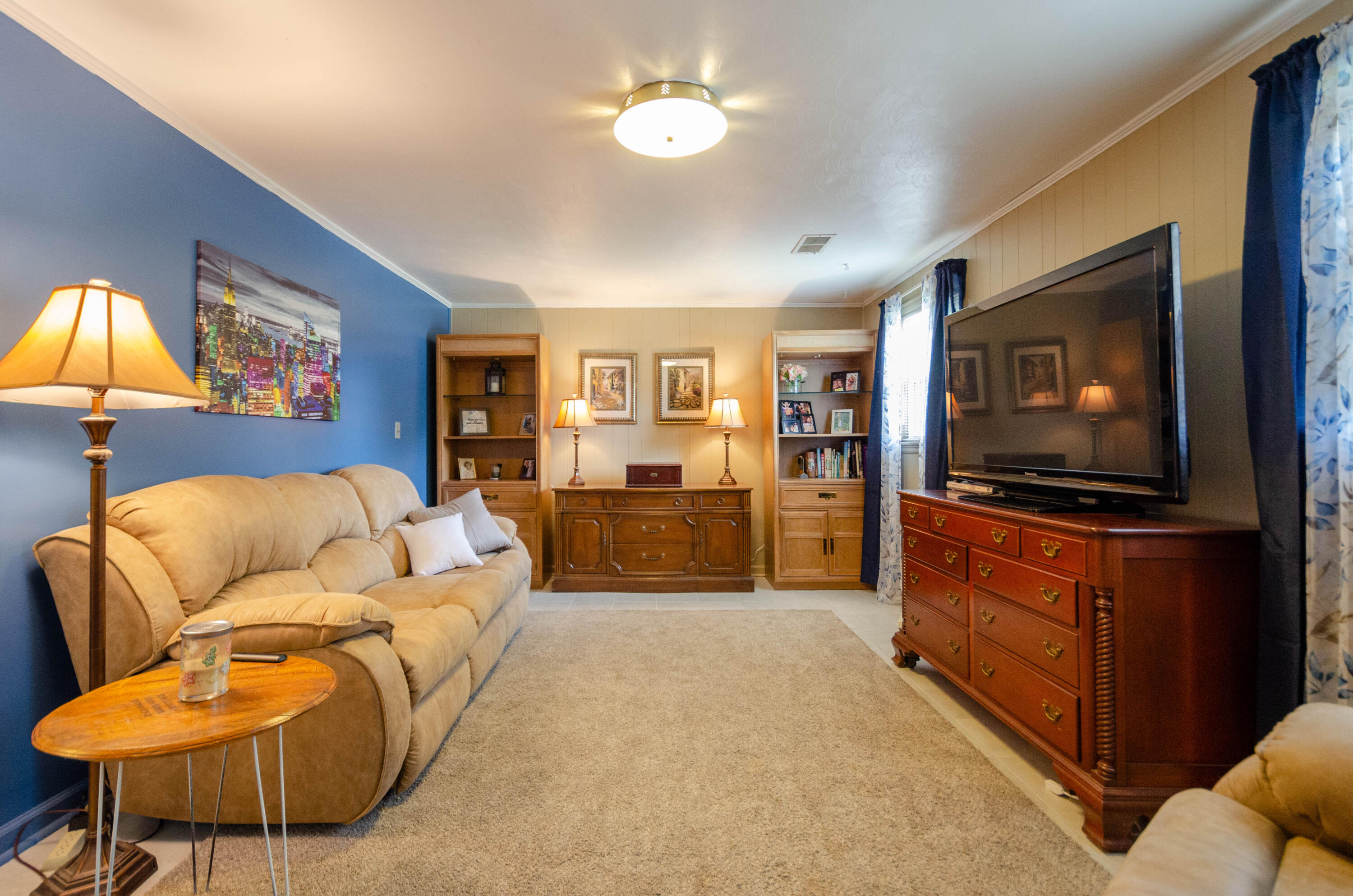 946 Estates RD SE