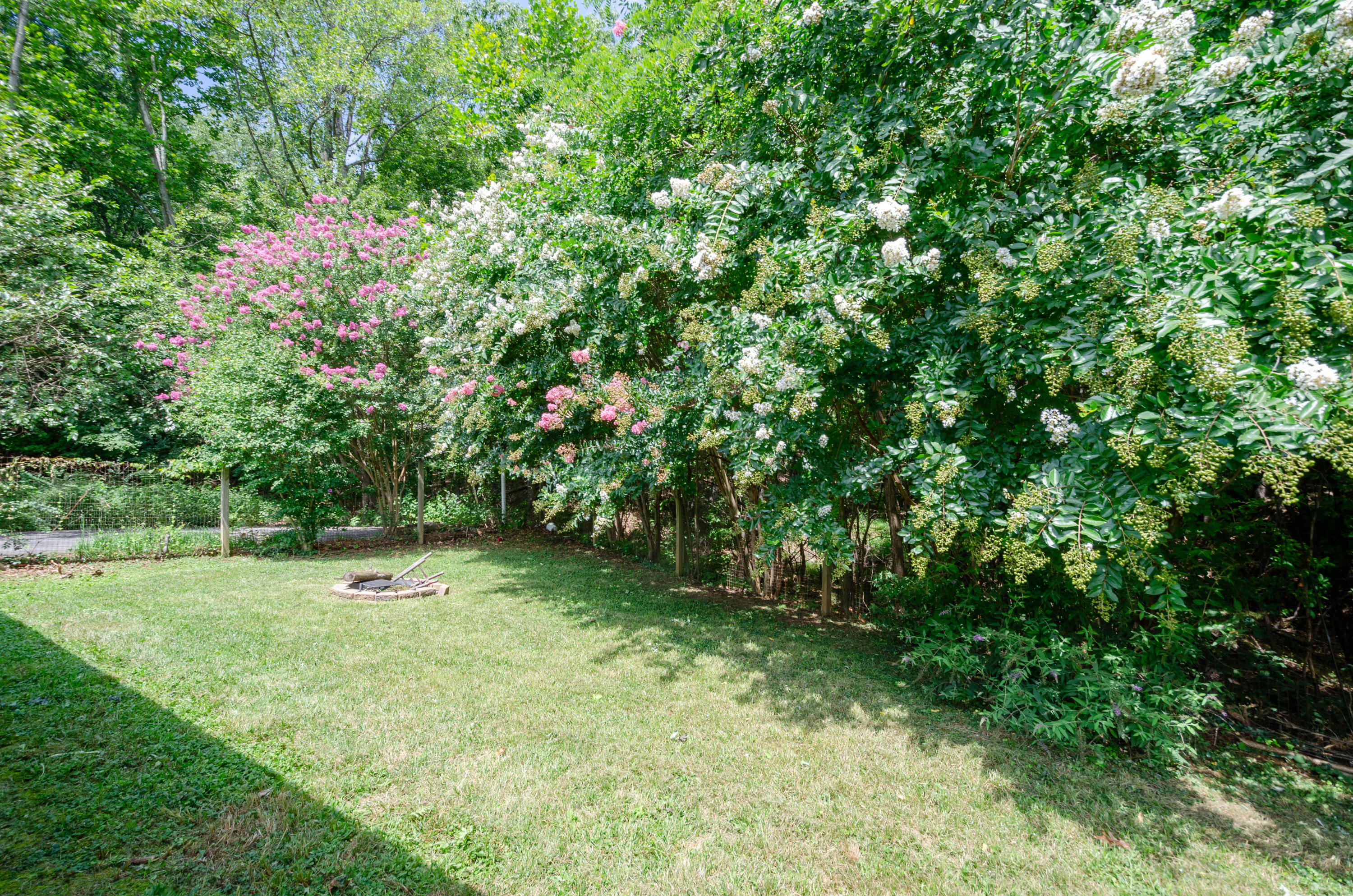 946 Estates RD SE