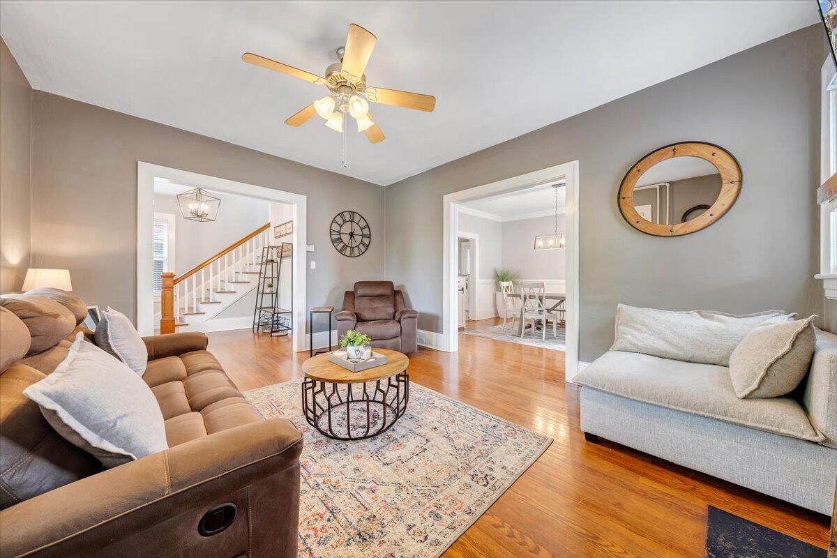 2708 Guilford AVE SW