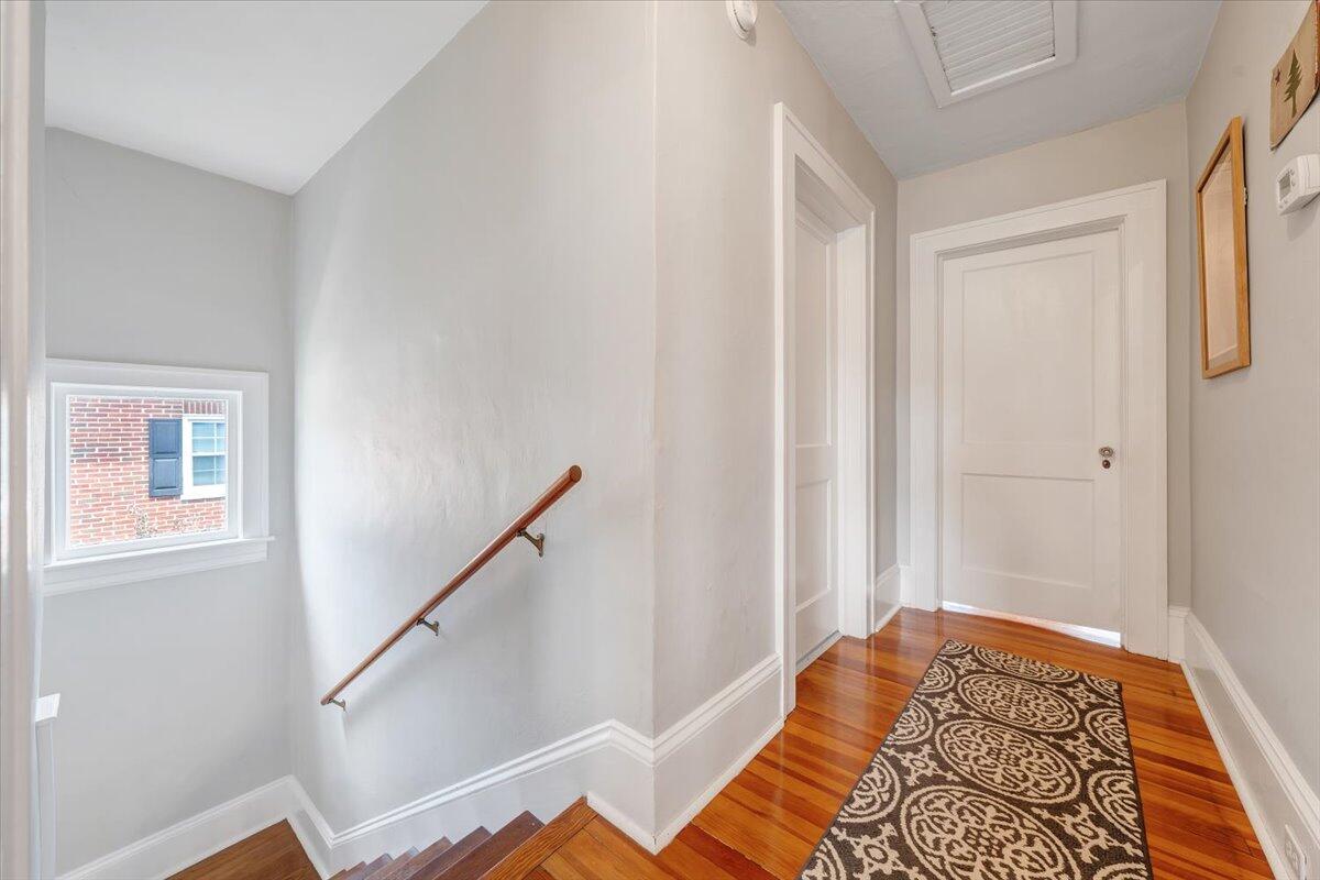 2708 Guilford AVE SW