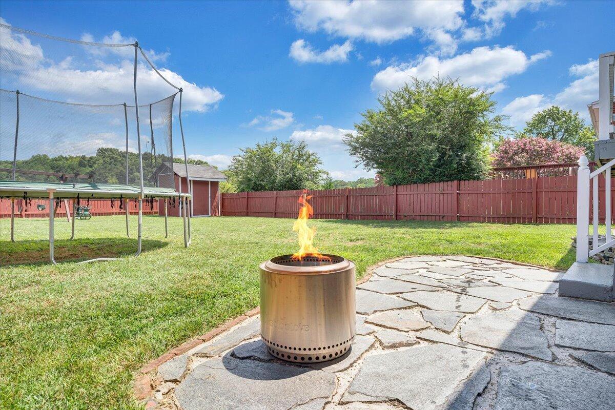 2708 Guilford AVE SW