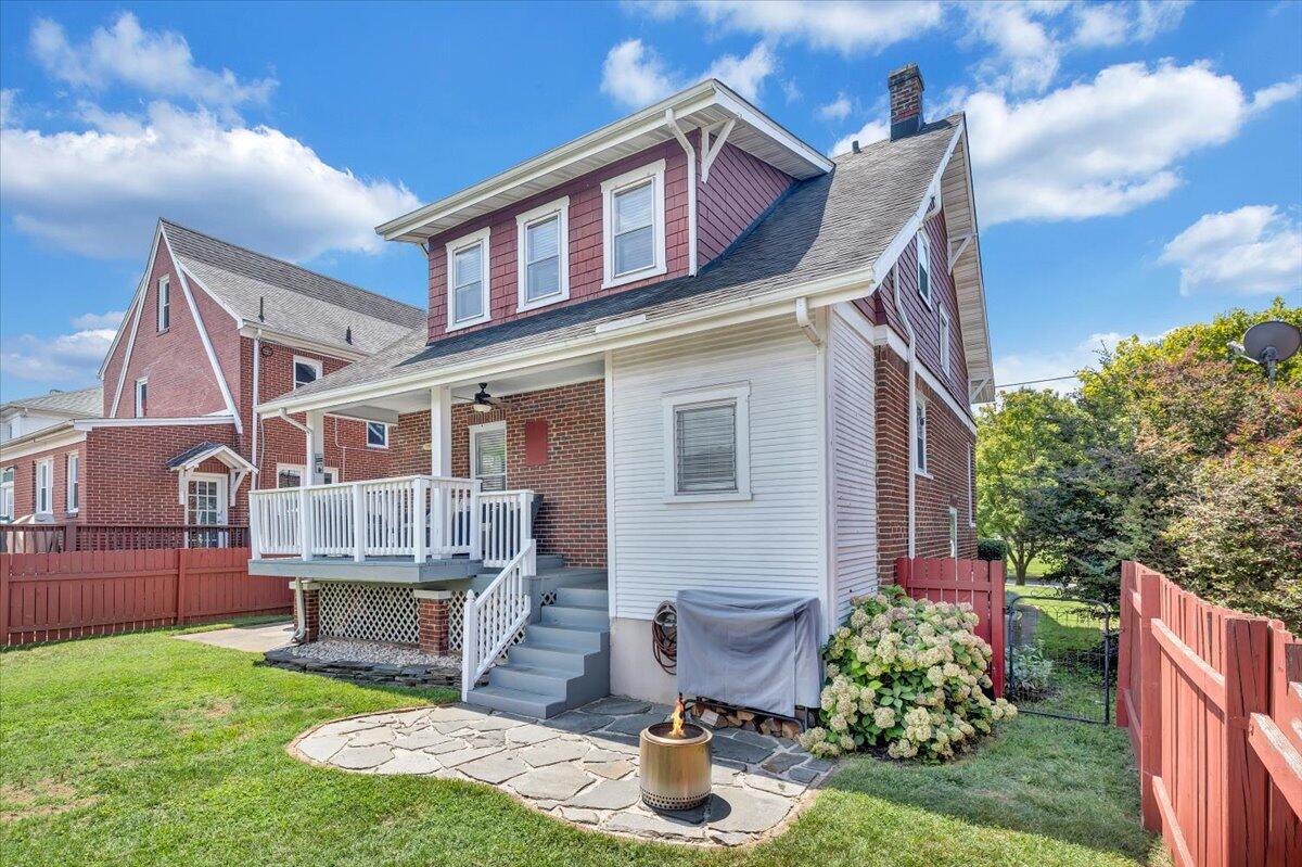2708 Guilford AVE SW