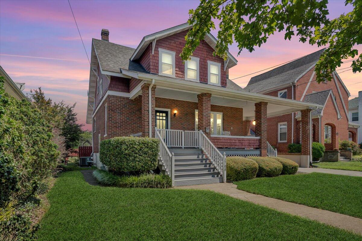 2708 Guilford AVE SW