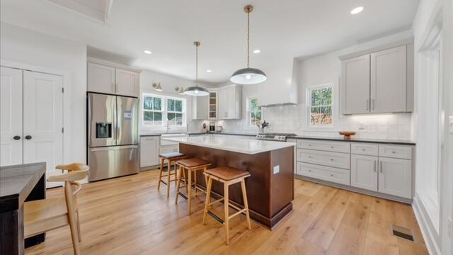 173 Compass Cove CIR